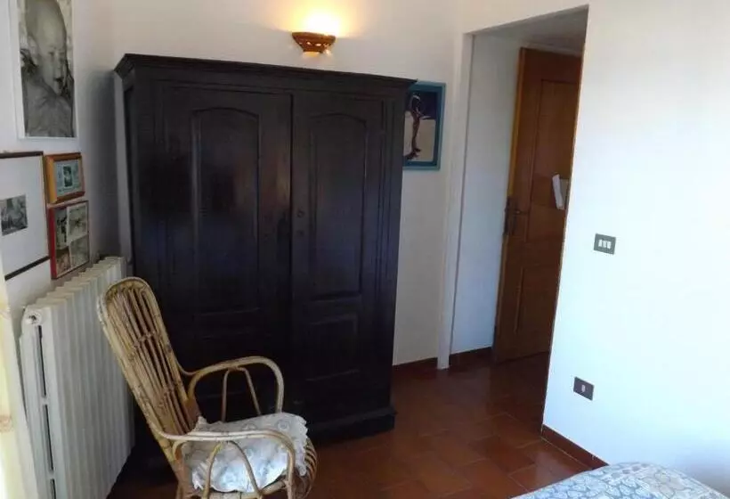 ペンション Cala Gonone Cozy House Sea View