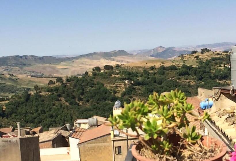 פנסיון Sicily Center Rooms  Calascibetta,enna