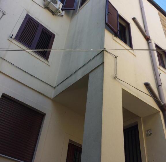 פנסיון Sicily Center Rooms  Calascibetta,enna