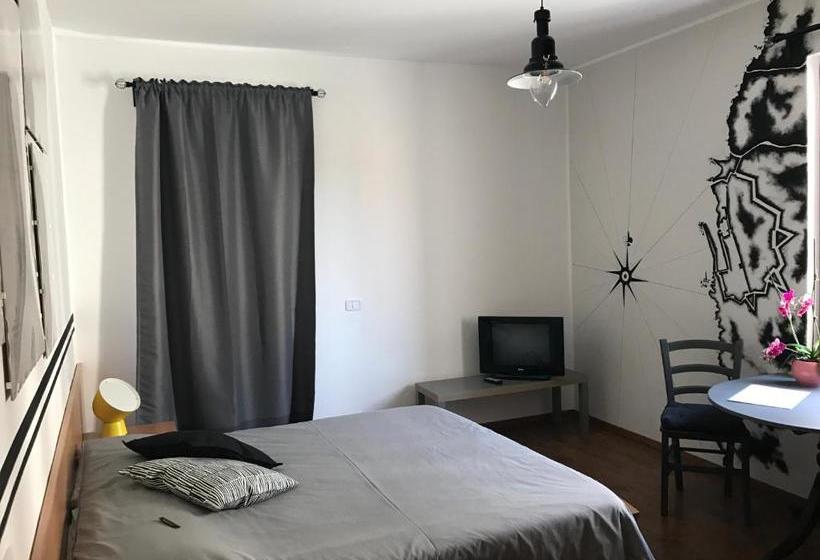 הוסטל 1883 Restaurant & Rooms