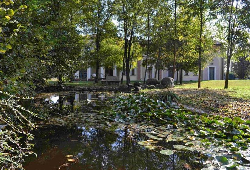 ホテル Agriturismo La Boschina