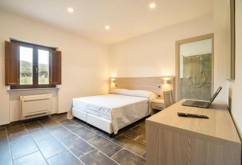 בית מלון כפרי Lagolivo