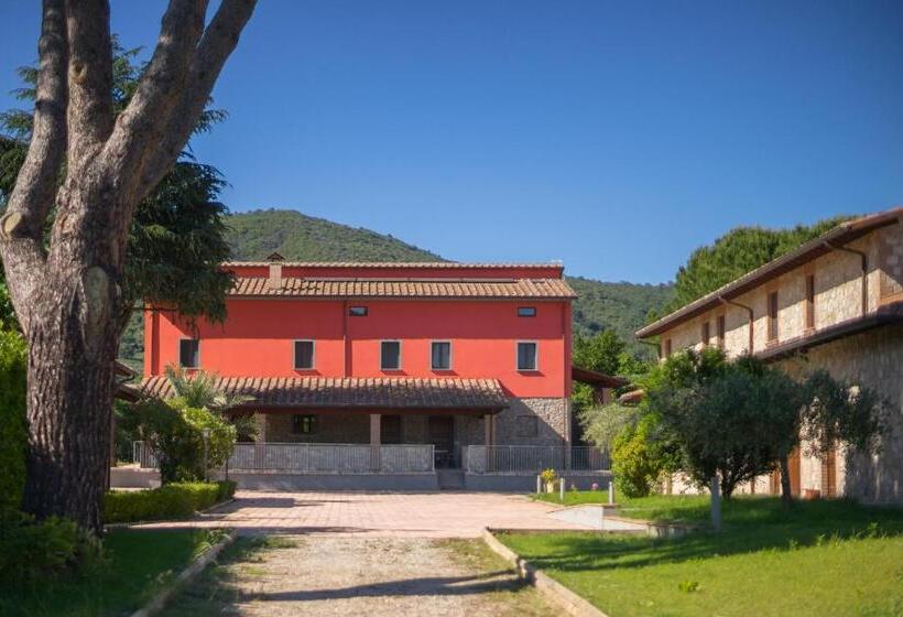 בית מלון כפרי Lagolivo