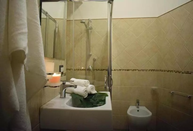 Majatalo Cento Tari' Guest House