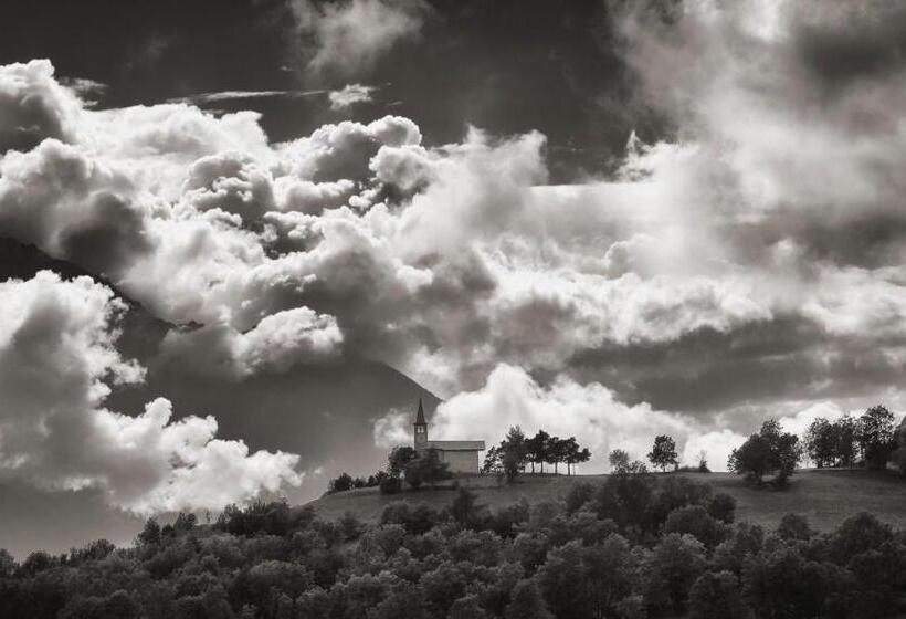 Пансион Confrérie Du Moyen âge