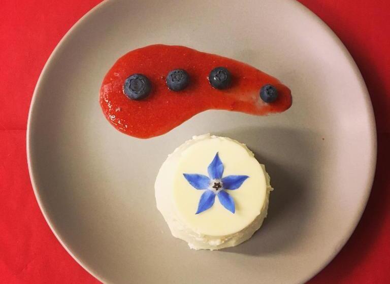 Пансион Confrérie Du Moyen âge