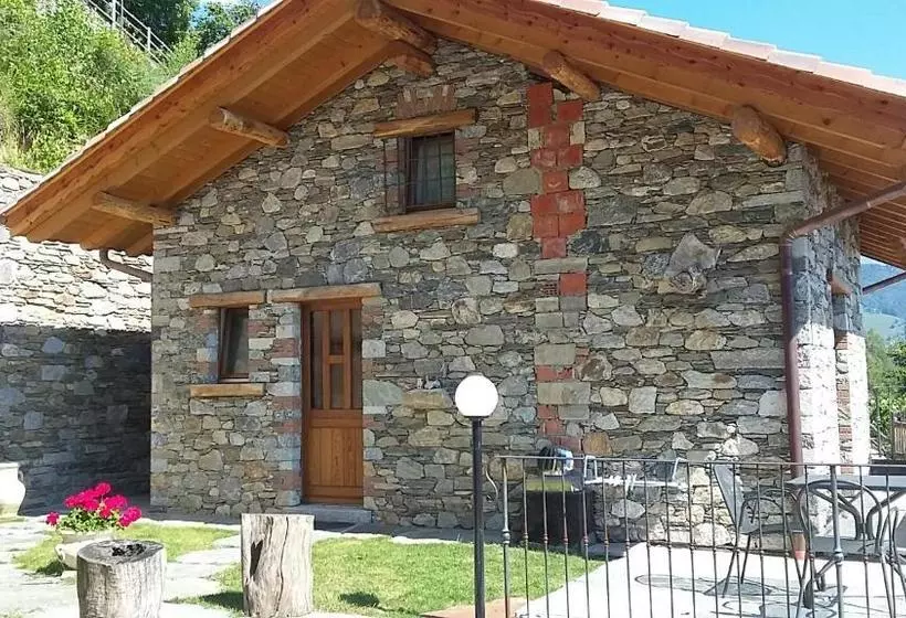 ホテル Agriturismo Zertin