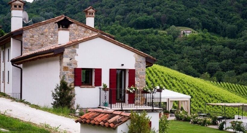 فندق Ca' Piadera Wine Relais