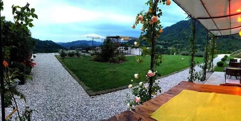 ホテル Ca' Piadera Wine Relais