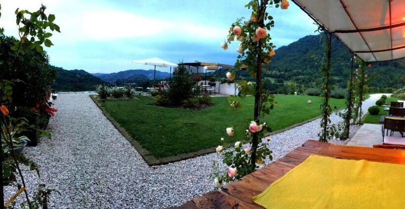 فندق Ca' Piadera Wine Relais