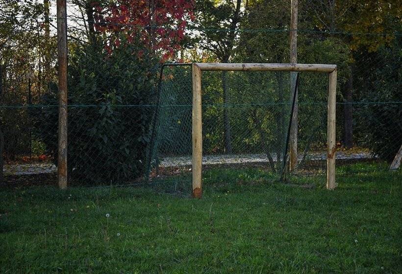 هتل Agriturismo Corte Benetti