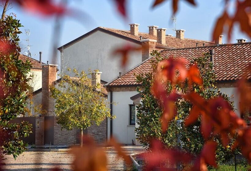 هتل Agriturismo Corte Benetti