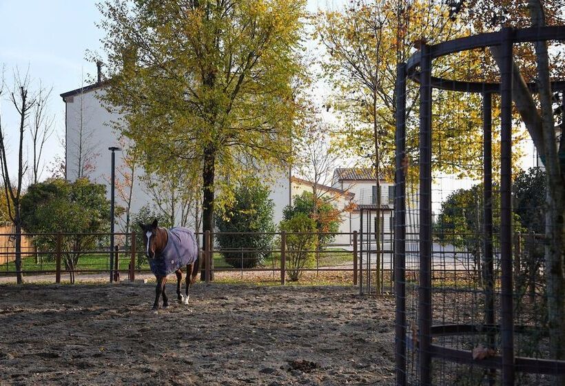 هتل Agriturismo Corte Benetti