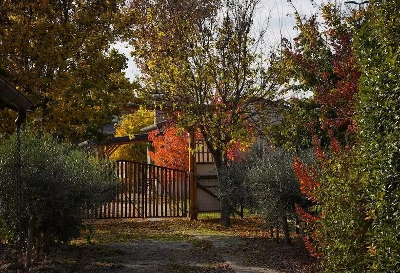 هتل Agriturismo Corte Benetti