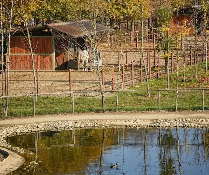 هتل Agriturismo Corte Benetti