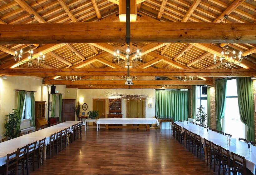 هتل Agriturismo Corte Benetti