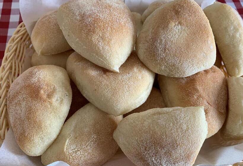 فندق Agriturismo Turudhis