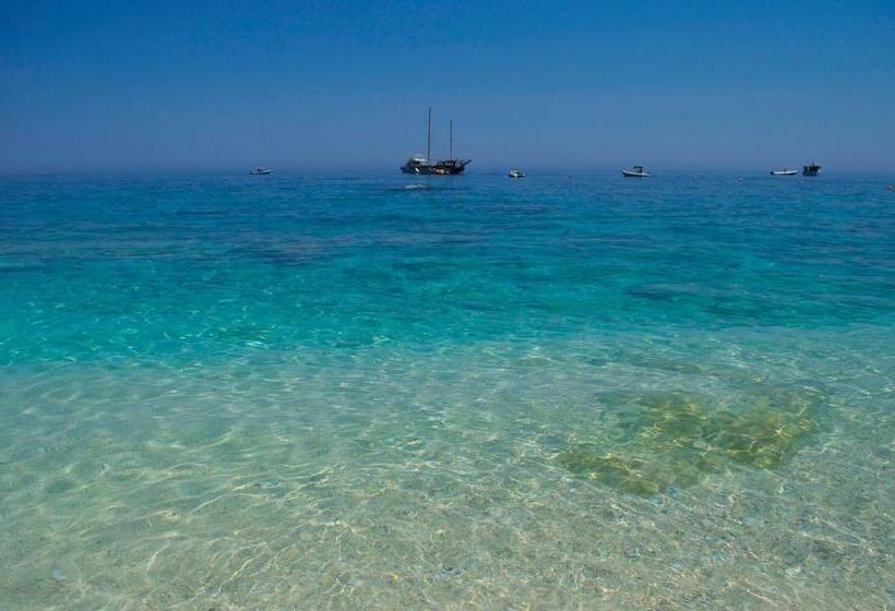 فندق Agriturismo Turudhis