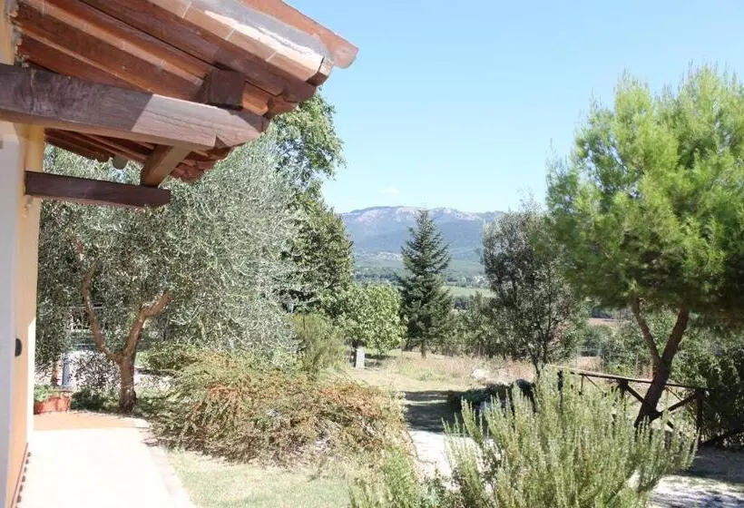 Hotelli La Casa Di Gelsomino