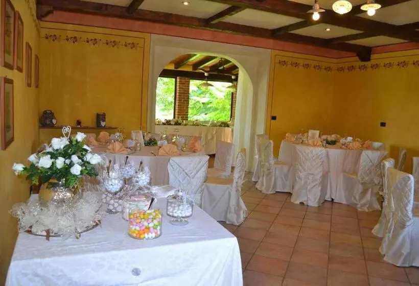 ホテル Tenuta Montebello