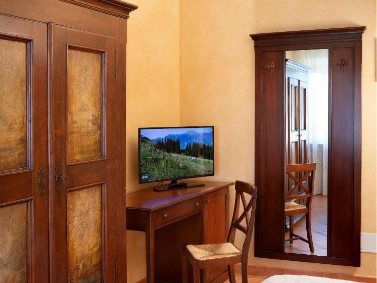 בית מלון כפרי Tenuta Montebello