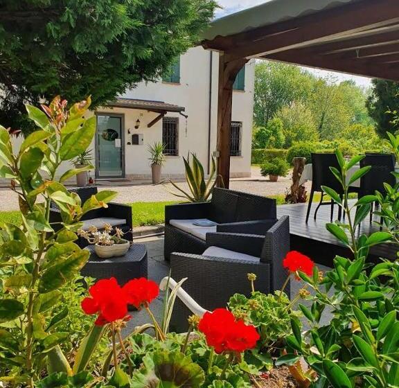 بنسيون Agriturismo Loghino Caselle