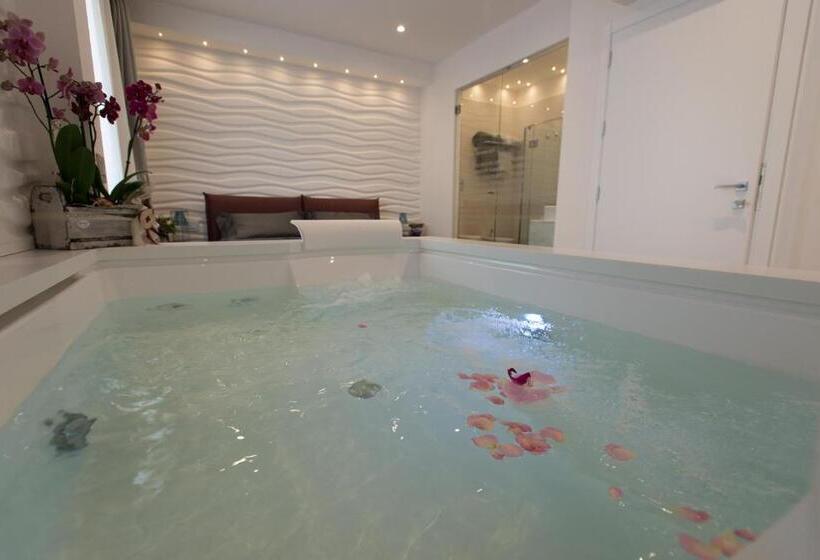 膳宿费 F53 Kevin's Charming Houses