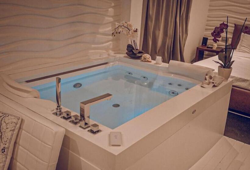 膳宿费 F53 Kevin's Charming Houses