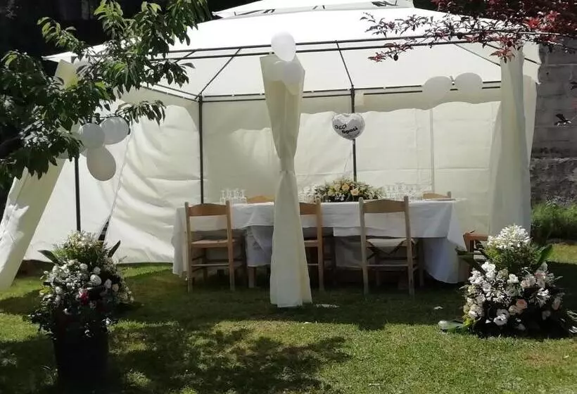 Majatalo Guest House Caracas