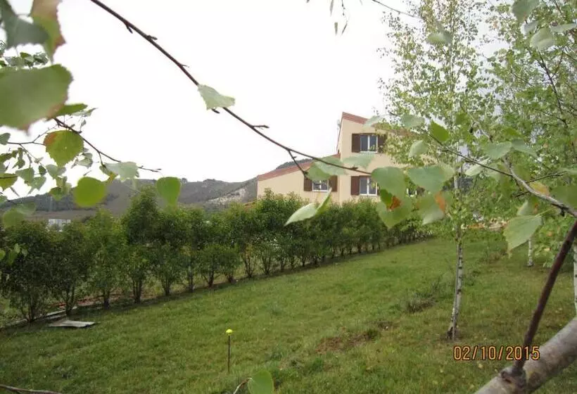 ペンション La Radice