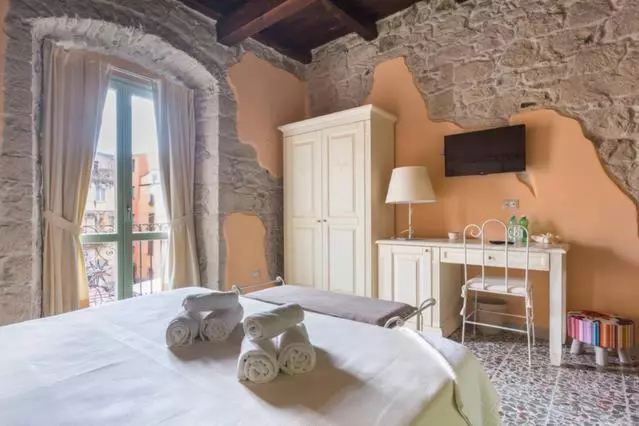 پانسیون Madalen Guest House