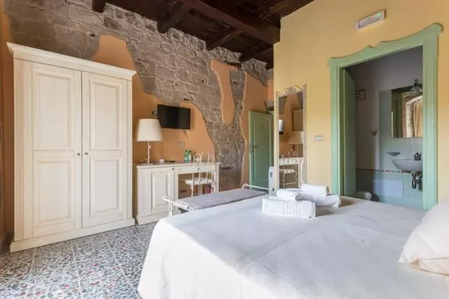 پانسیون Madalen Guest House