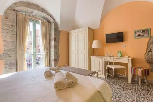 پانسیون Madalen Guest House