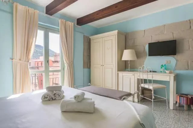 پانسیون Madalen Guest House