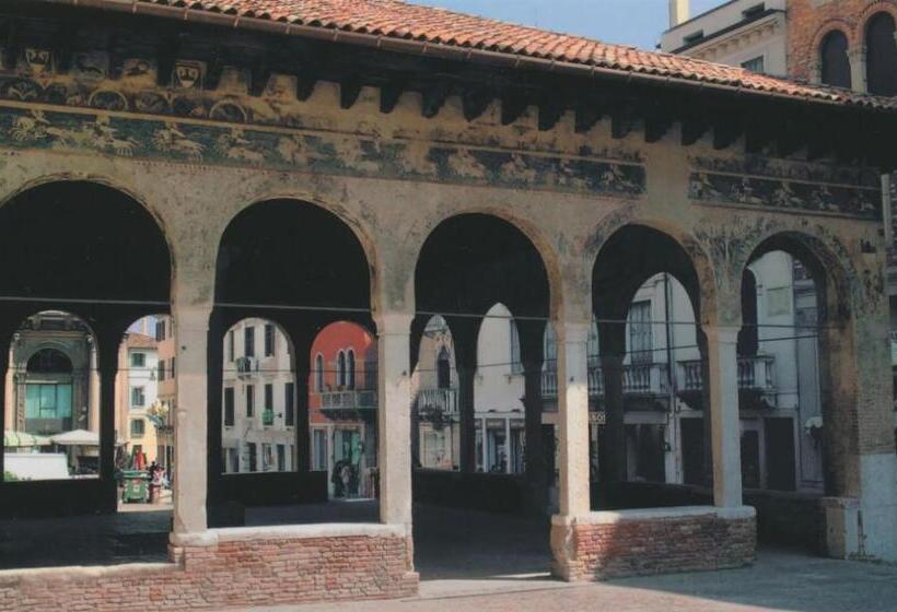 پانسیون Mini Suite Deluxe Isola Di Mezzo