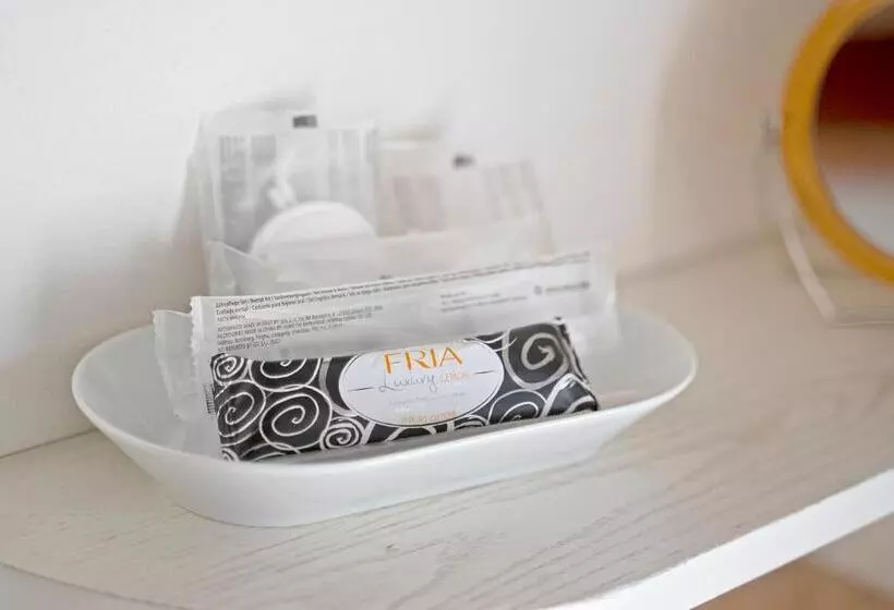 پانسیون Mini Suite Deluxe Isola Di Mezzo