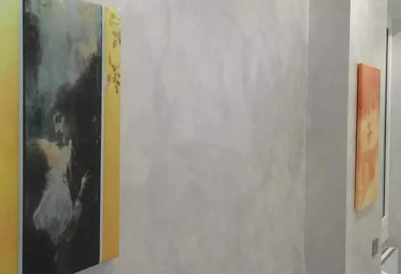 پانسیون Picaflor Art & Rooms