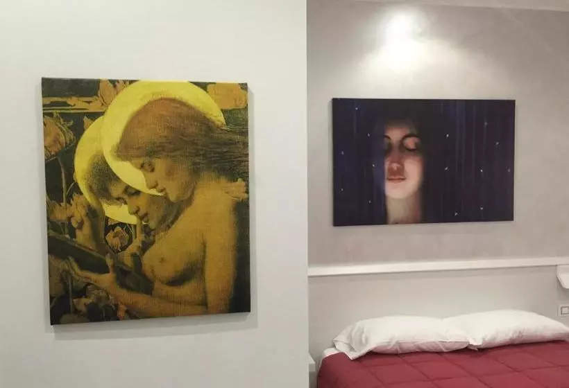 پانسیون Picaflor Art & Rooms