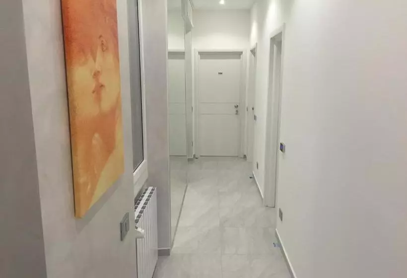 پانسیون Picaflor Art & Rooms