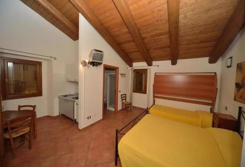 ホテル Agriturismo Calderino
