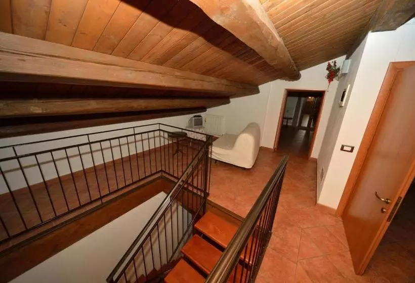 ホテル Agriturismo Calderino