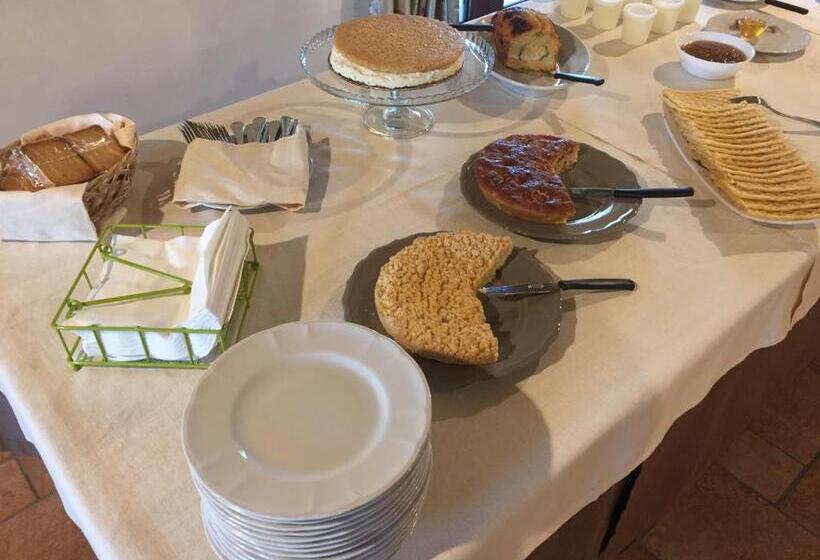 ホテル Agriturismo Colle Tripio