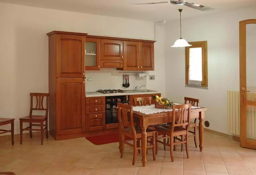 Hotelli Agriturismo Podere Gozzuto