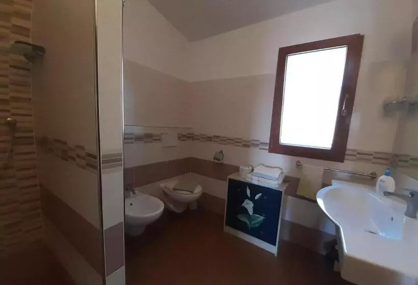 Hotelli Agriturismo Val Di Nappo