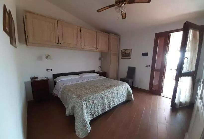 Hotelli Agriturismo Val Di Nappo