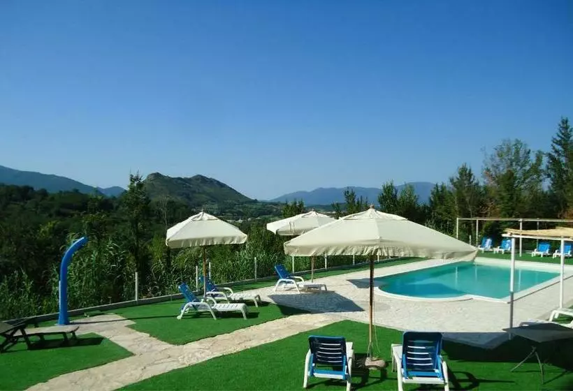 هتل Crete Gialle