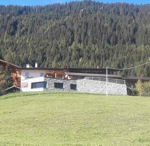 فندق Hofstatthof