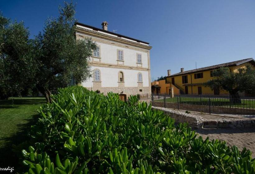 호텔 Il Casino Di Remartello