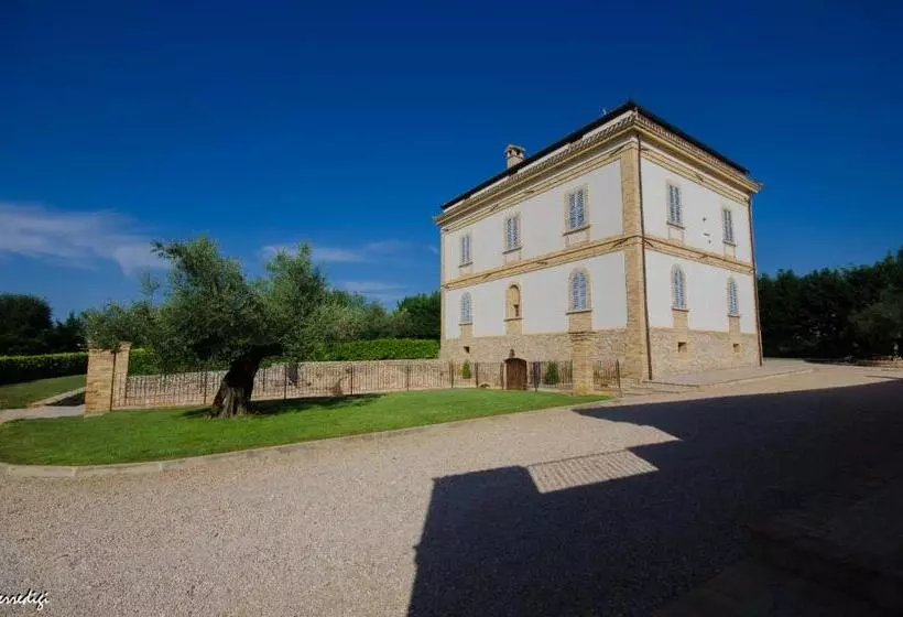 ホテル Il Casino Di Remartello