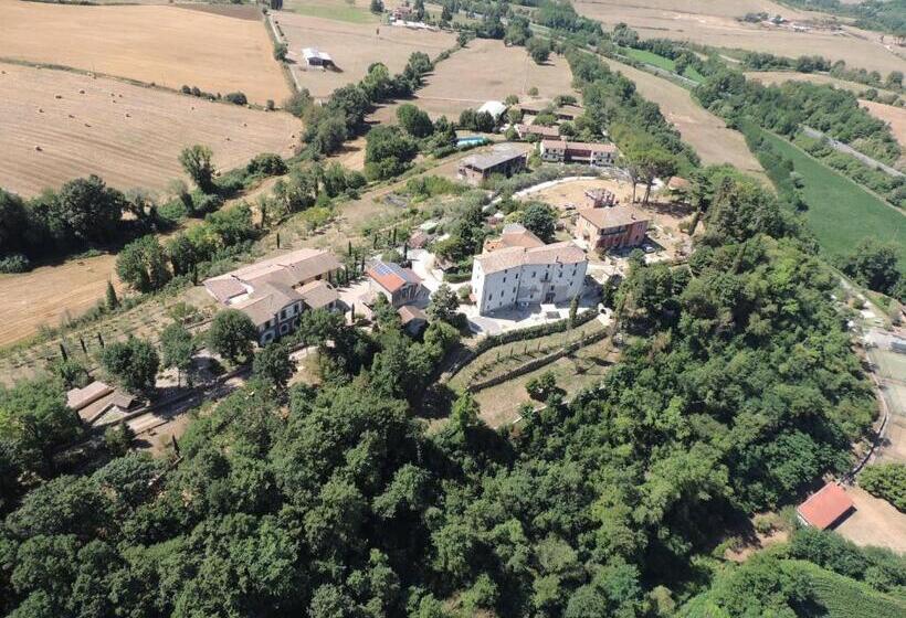 فندق Tenuta Di Vico Moricino